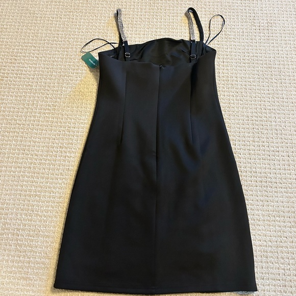 NWT BLACK DRESS WITH RHINESTONE DETAILING - Picture 4 of 5